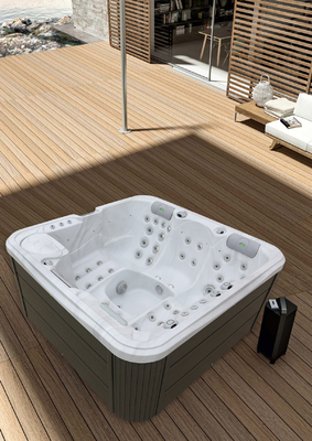 White Outdoor Spa Hot Tub Acrylic Spa Balboa System 54 Total Jets